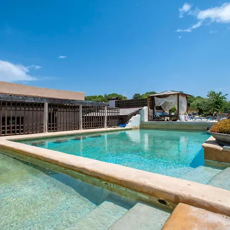 Essenthia By Interhome *