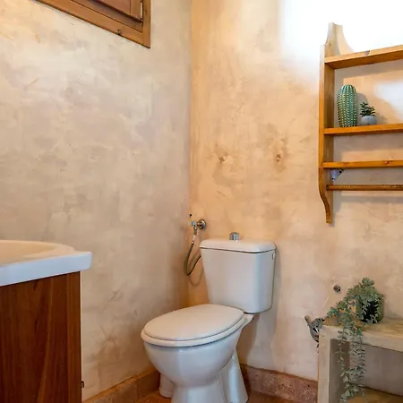 Villa Essenthia By Interhome