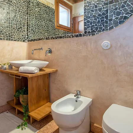Essenthia By Interhome Alghero