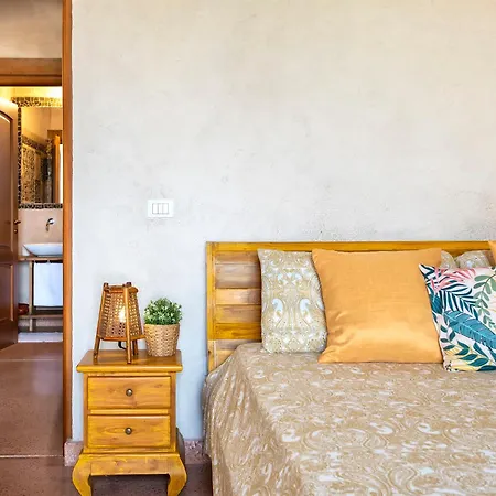 Essenthia By Interhome
