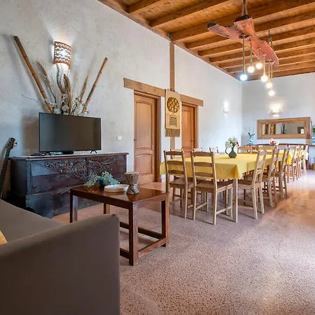 Villa Essenthia By Interhome